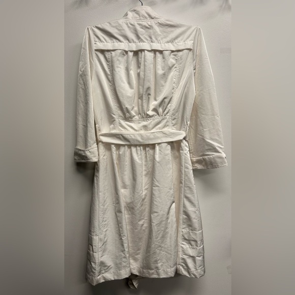 Romeo + Juliet Couture White Trench Coat Belt Big Buttons Pockets Size Small - Picture 7 of 11